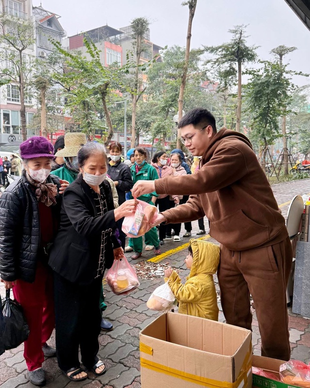 Một trái tim không ngừng cho đi - Ảnh 2. Một trái tim không ngừng cho đi - Ảnh 2.
