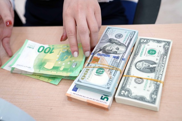 Giá USD hôm nay 15.10.2025: Đô tự do tăng cao- Ảnh 1. Giá USD hôm nay 15.10.2025: Đô tự do tăng cao- Ảnh 1.