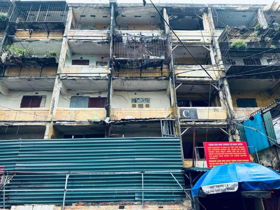 Hà Nội: Kiểm tra an toàn đối với công trình, chung cư cũ sau bão số 3