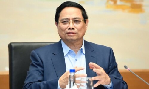 Thủ tướng: Đường sắt tốc độ cao Bắc Nam sẽ dùng cả vốn công và tư