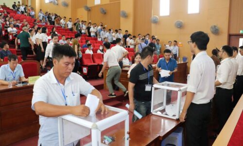 Vì sao mức giá tăng cao mà đấu giá đất tại Hà Nội vẫn “nóng”?