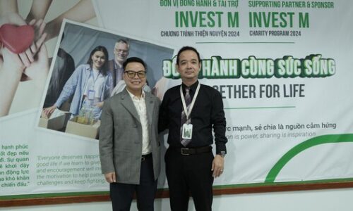 Mr Hunter ủng hộ 3.000 USD cho quỹ từ thiện “Đồng hành cùng sức sống” | Doanh nhân | Tài Chính