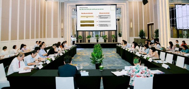 Người tiêu dùng sẽ giảm hút thuốc lá khi thuế tăng sốc?- Ảnh 1. Người tiêu dùng sẽ giảm hút thuốc lá khi thuế tăng sốc?- Ảnh 1.