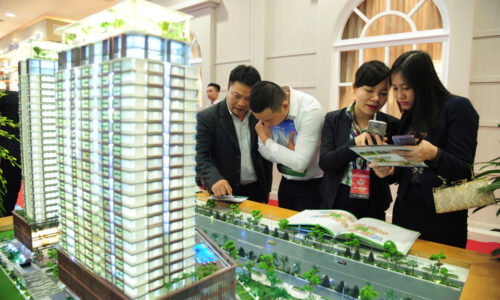 Bất động sản hút vốn trái phiếu: Thêm cơ hội để phục hồi