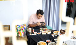 Chàng trai TP Hồ Chí Minh bền bỉ theo đuổi nghệ thuật tranh cá 3D