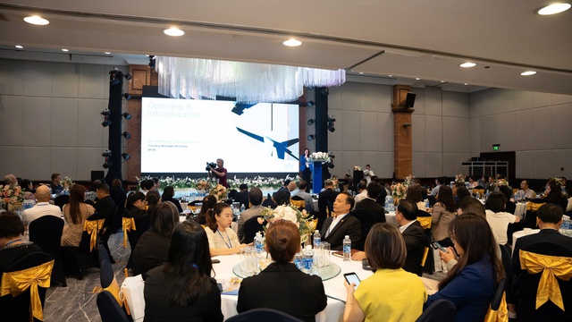 Lần đầu tiên tổ chức diễn đàn 