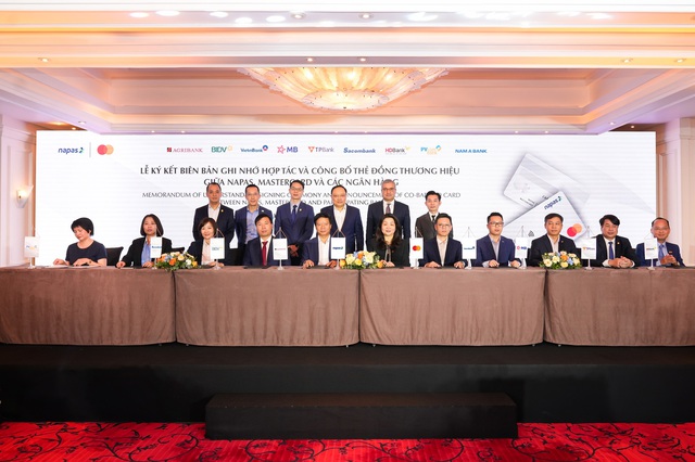 Mastercard và NAPAS hợp tác phát hành thẻ đồng thương hiệu đầu tiên- Ảnh 2. Mastercard và NAPAS hợp tác phát hành thẻ đồng thương hiệu đầu tiên- Ảnh 2.