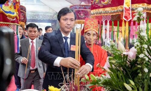 Giữ hồn thượng võ nơi sân vật Đền Trúc Lâm