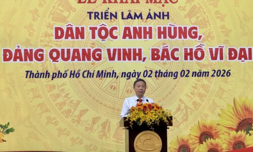 TP Hồ Chí Minh: Triển lãm ảnh chào mừng 96 năm Ngày thành lập Đảng