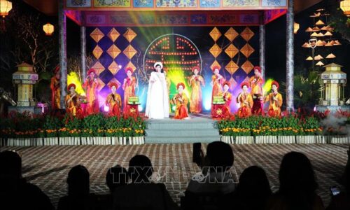 Tết Hoàng cung: Lan tỏa hương sắc Tết cổ truyền