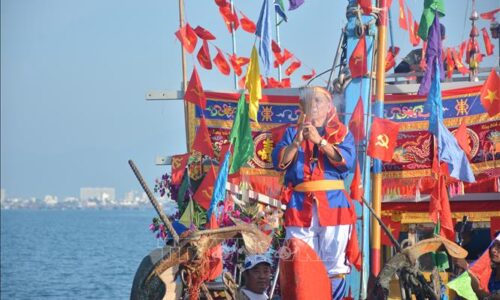 Giữ hồn biển qua Lễ hội Cầu ngư đình Trường Đông