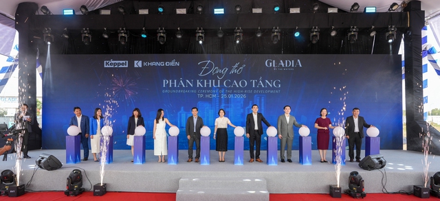 Cư dân Gladia by the Waters nhận sổ hồng trước thềm Tết Nguyên đán - Ảnh 3.