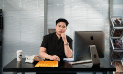 Hành trình trở thành giám đốc công ty truyền thông của chàng trai 22 tuổi | Doanh nhân | Tài Chính